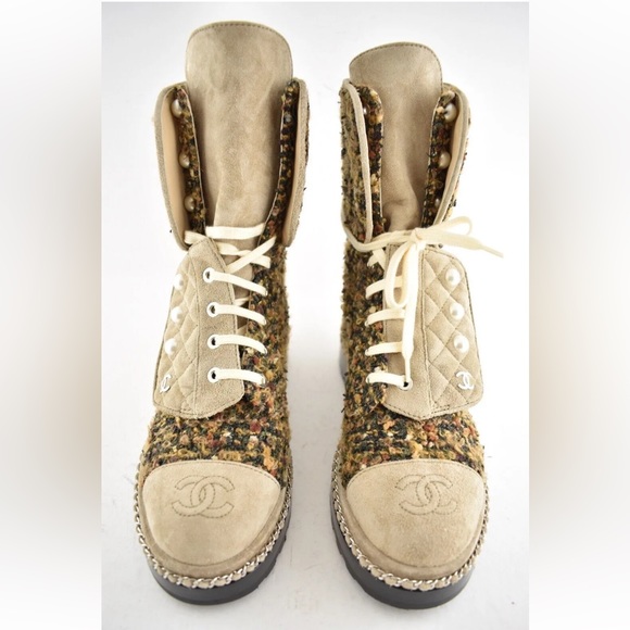 Chanel Citizen Brown Beige Green Tweed CC Chain Pearl Combat Tall Boots 39.5 - Picture 5 of 11